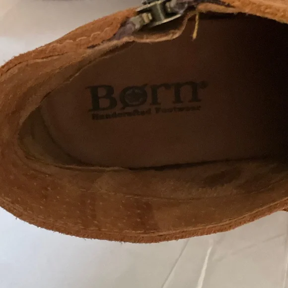 Born Chestnut Color Suede/Leather Ankle Boots size 9 - Picture 2 of 8